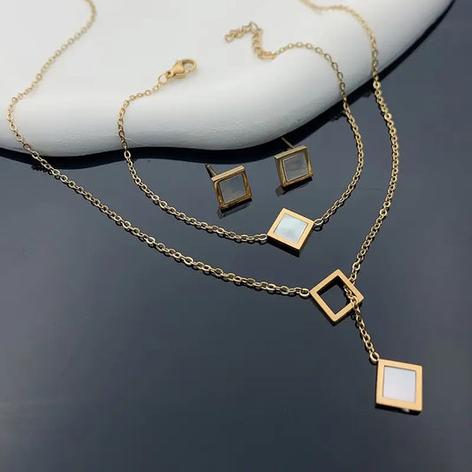 4st Bohemiskt Smyckesset – Vit Snäckskal Halsband & Örhängen i Rostfritt Stål